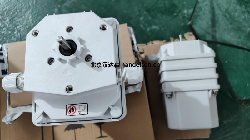 8aff1696a20c401c823d4f7a43a6adf2_compress